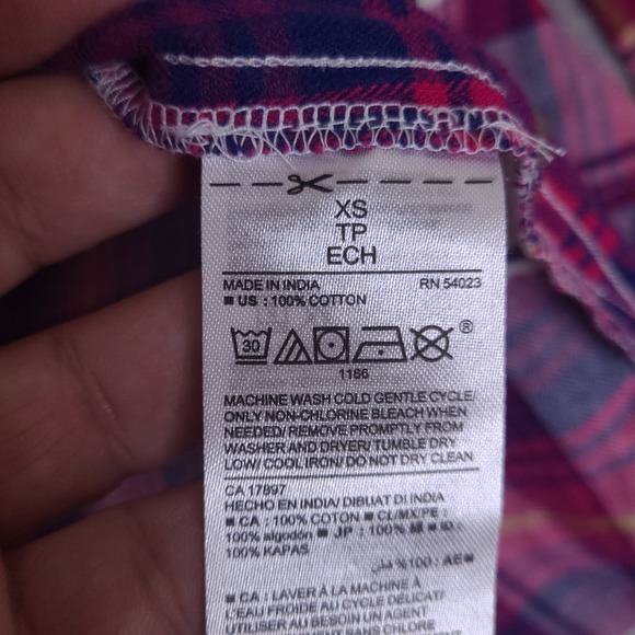 Old Navy Classic Shirt Womens XS Purple Plaid Flannel Button‎ Up Ivan The Grape - Picture 5 of 13
